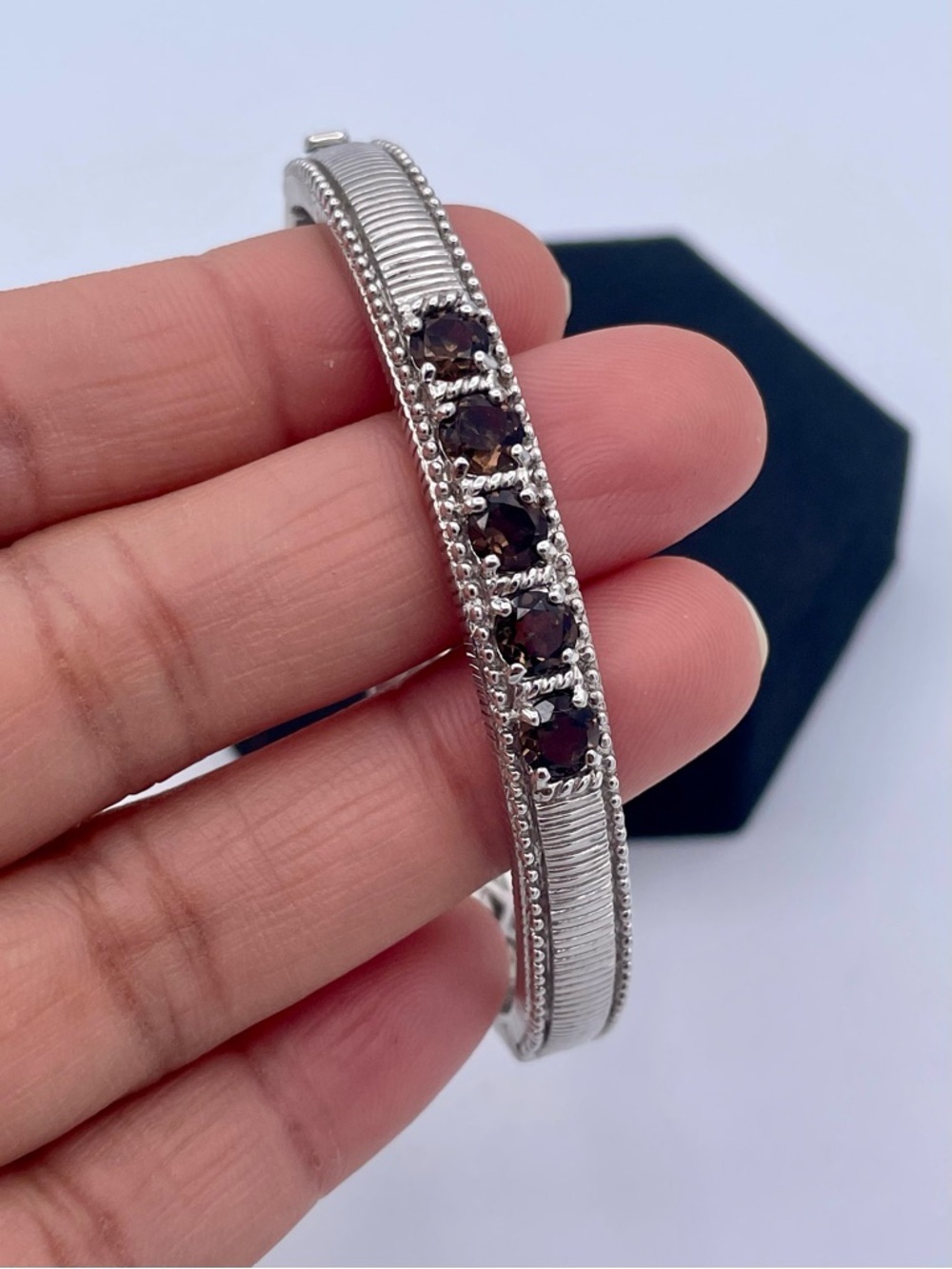 Judith Ripka Sterling Silver 925 Smoky Quartz Hinged Oval Bangle Bracelet 31.9g - Picture 10 of 10